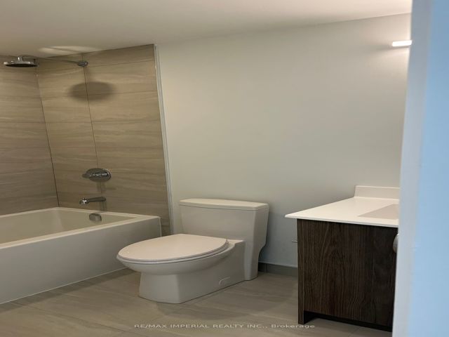 607 - 181 Sheppard Ave E