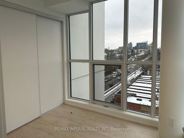 607 - 181 Sheppard Ave E