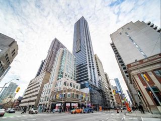 3411 - 395 Bloor St E