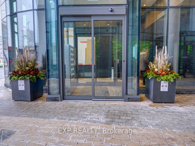 402 - 12 Bonnycastle St