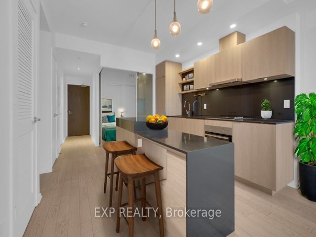 402 - 12 Bonnycastle St