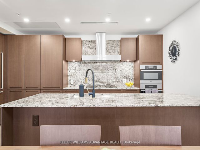 2308 - 180 University Ave
