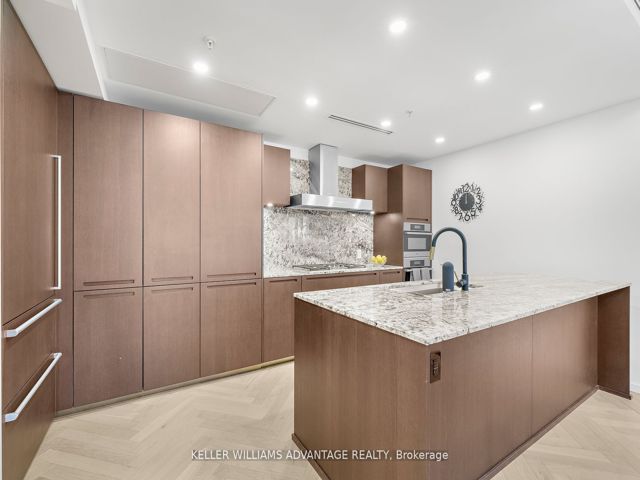 2308 - 180 University Ave