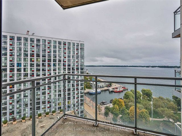 Lph6 - 410 Queens Quay W