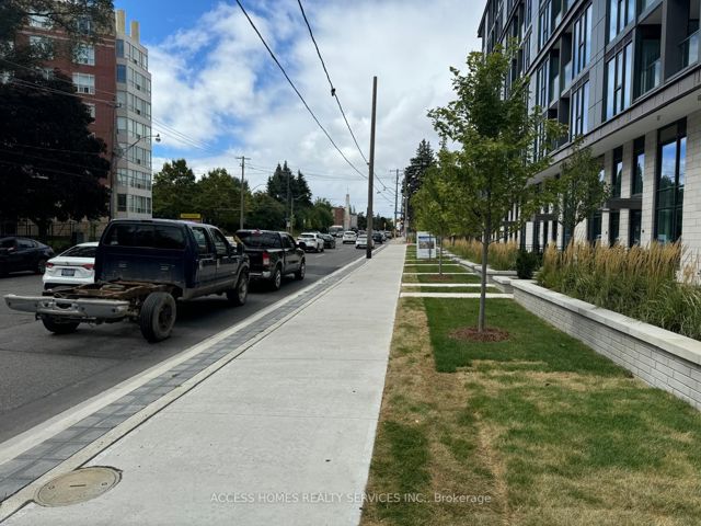 414 - 250 Lawrence Ave W