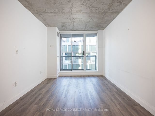 705 - 311 Richmond St E