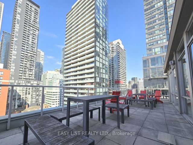 501 - 36 Charlotte St