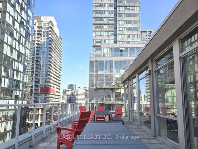 501 - 36 Charlotte St
