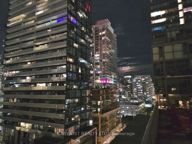 501 - 36 Charlotte St