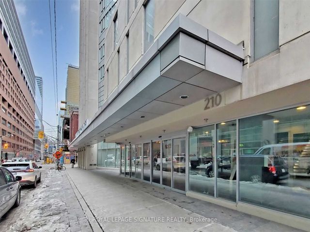 2112 - 210 Victoria St