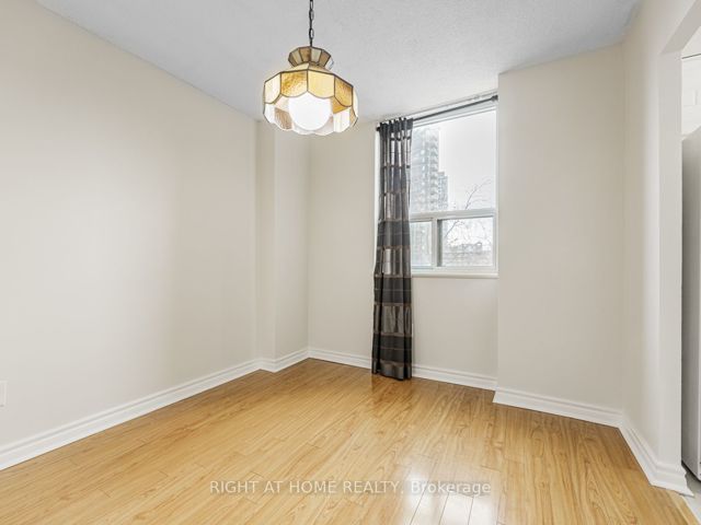 403 - 5 Old Sheppard Ave E
