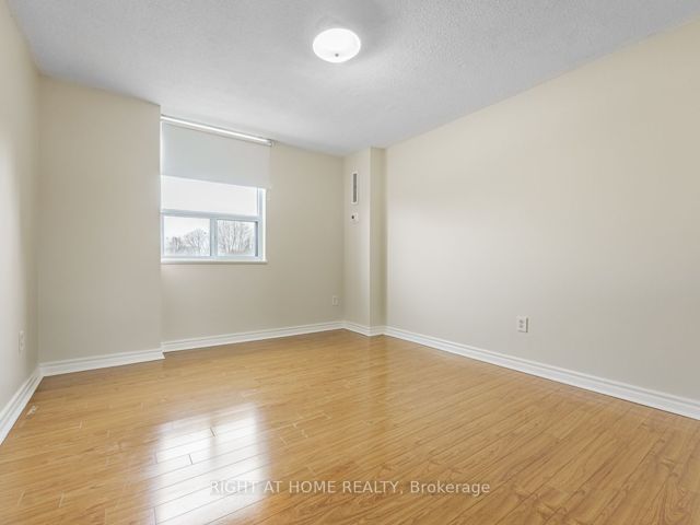 403 - 5 Old Sheppard Ave E