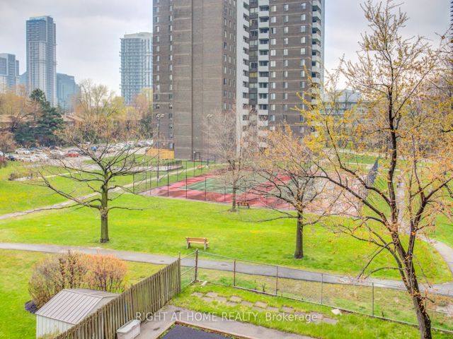 403 - 5 Old Sheppard Ave E