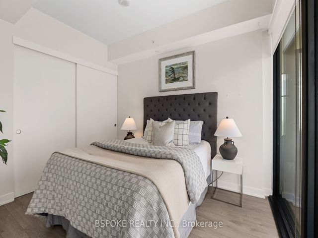 2912 - 185 Roehampton Ave