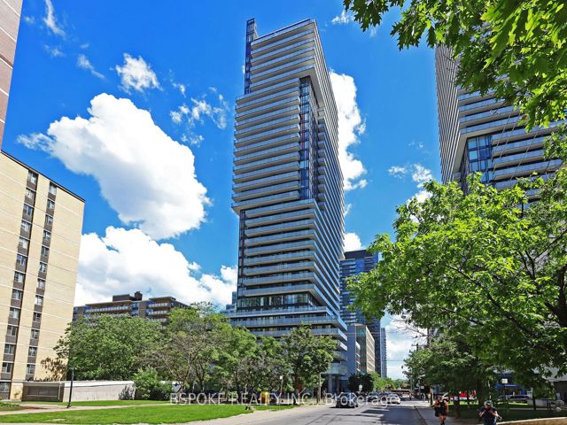 2912 - 185 Roehampton Ave
