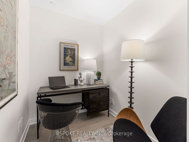 2912 - 185 Roehampton Ave