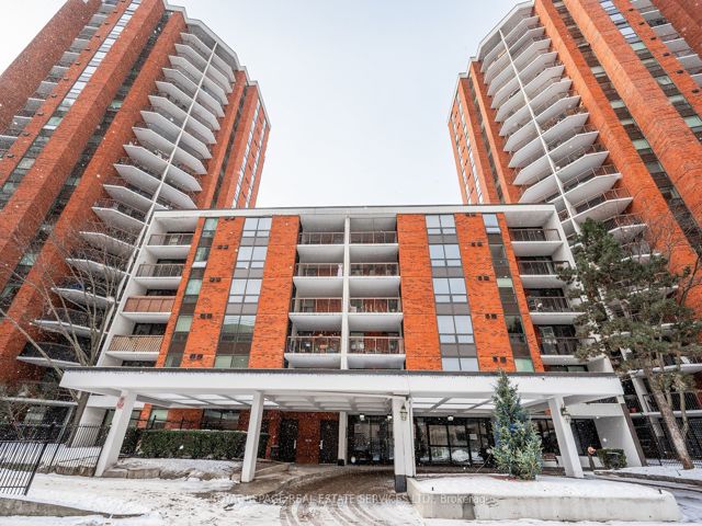 406 - 77 Maitland Pl