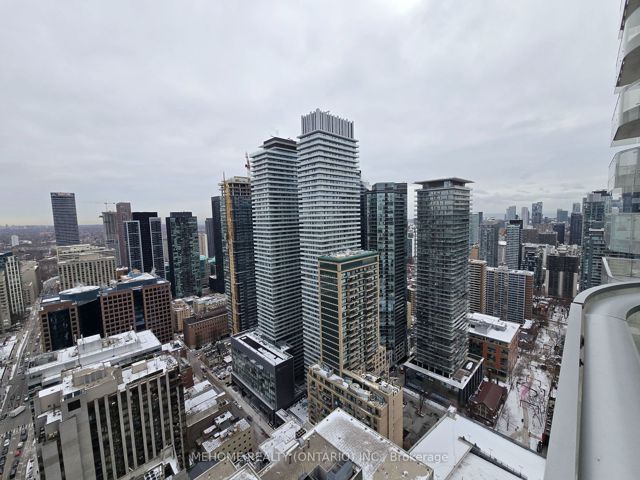 #3802 - 1 Bloor St E