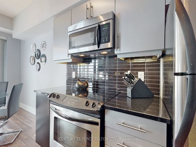 1107 - 83 Redpath Ave