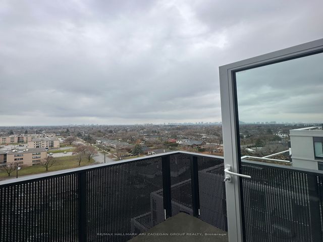 * - 500 Wilson Ave