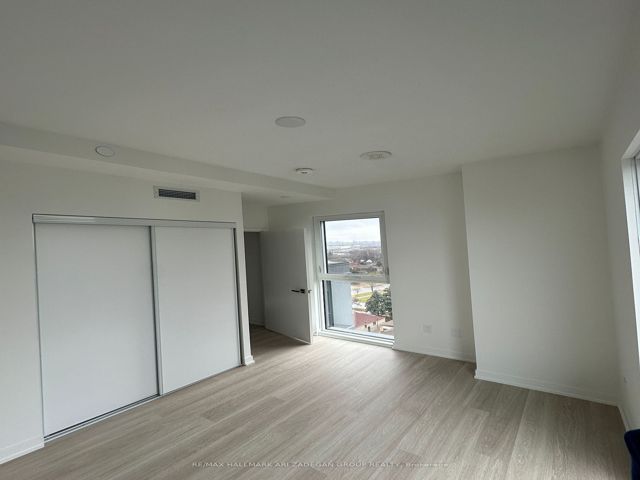 * - 500 Wilson Ave