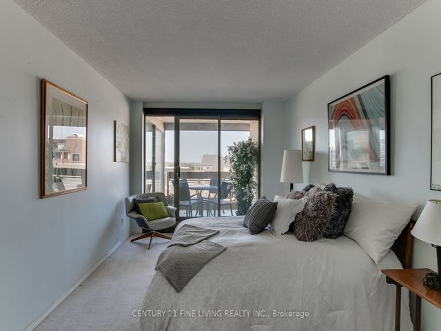 1705 - 61 St Clair Ave W