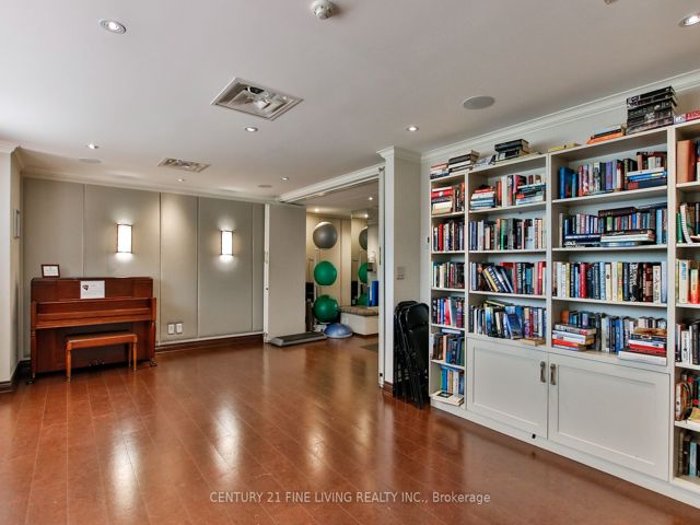 1705 - 61 St Clair Ave W