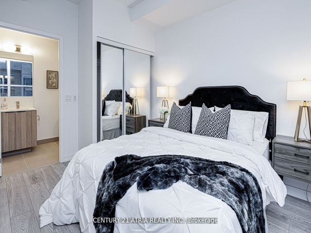 308 - 55 Mercer St
