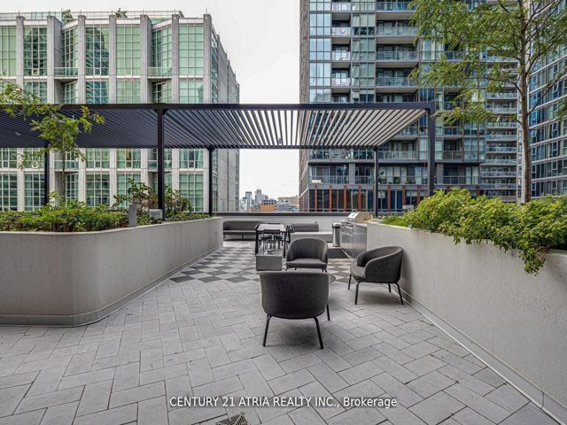 308 - 55 Mercer St