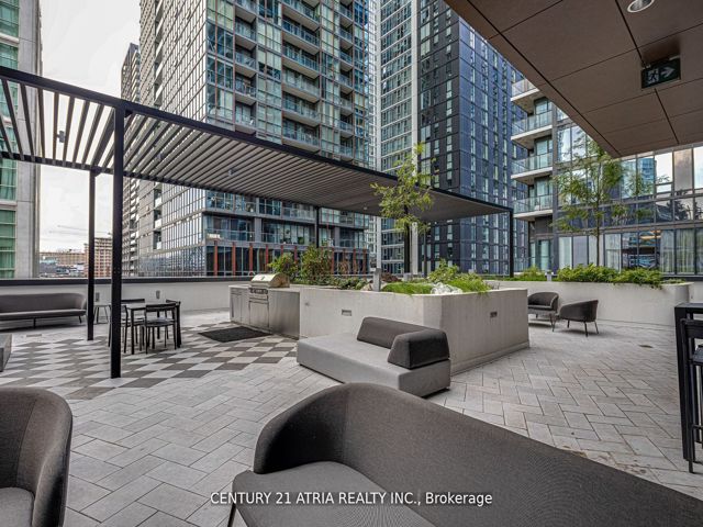 308 - 55 Mercer St