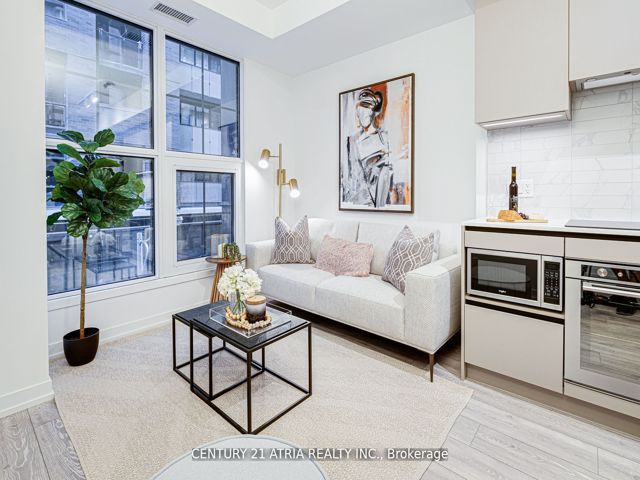 308 - 55 Mercer St