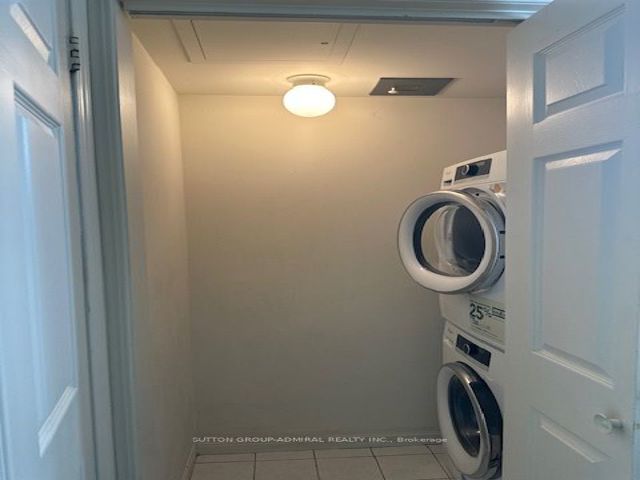 512 - 5940 Yonge St
