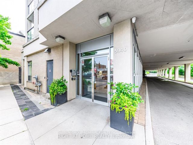 512 - 5940 Yonge St