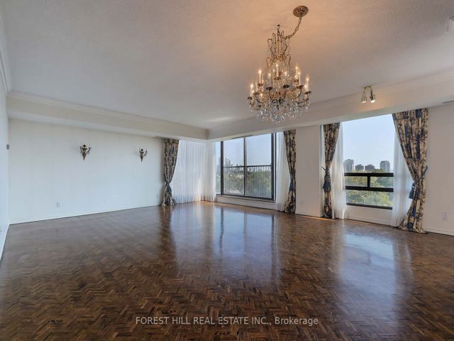 901/902 - 449 Walmer Rd