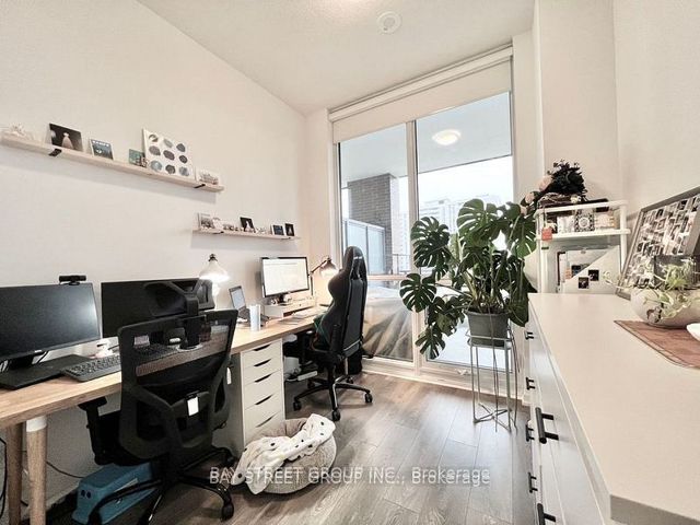 205 - 36 Forest Manor Rd