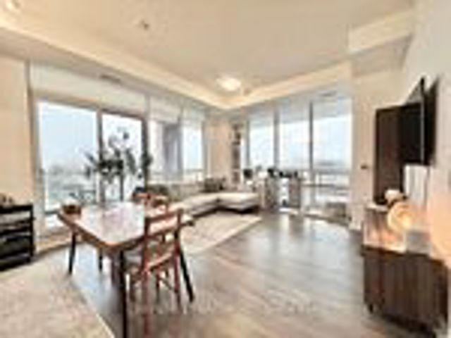 205 - 36 Forest Manor Rd