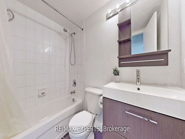 272 - 3 Everson Dr
