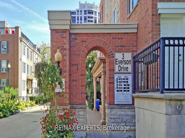 272 - 3 Everson Dr