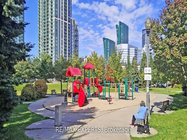 272 - 3 Everson Dr