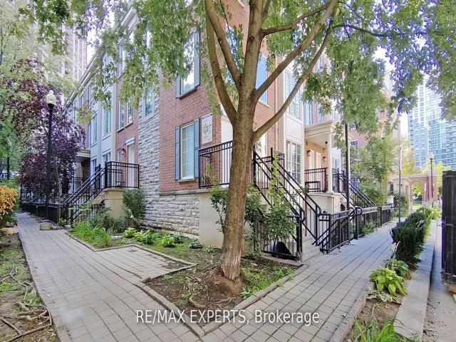 272 - 3 Everson Dr