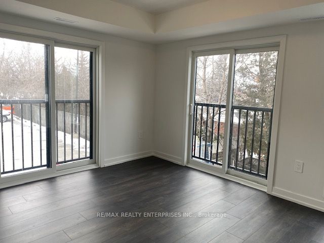 C224 - 1660 Victoria Park Ave