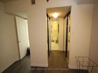 809 - 38 Elm St