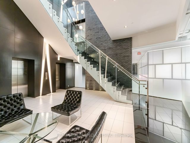 3012 - 125 Peter St