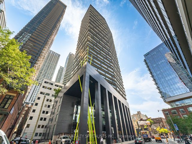 3012 - 125 Peter St