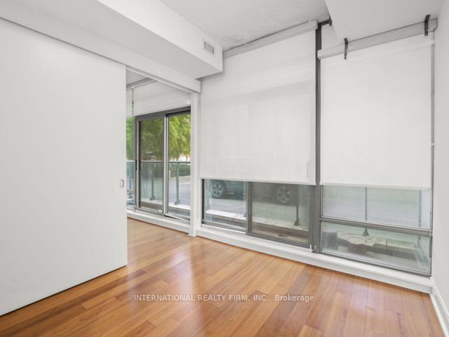 101 - 21 Scollard St