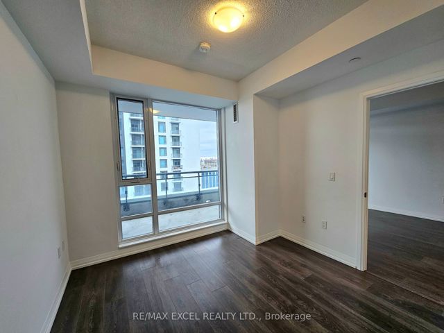 1806 - 50 Ann O'reilly Rd
