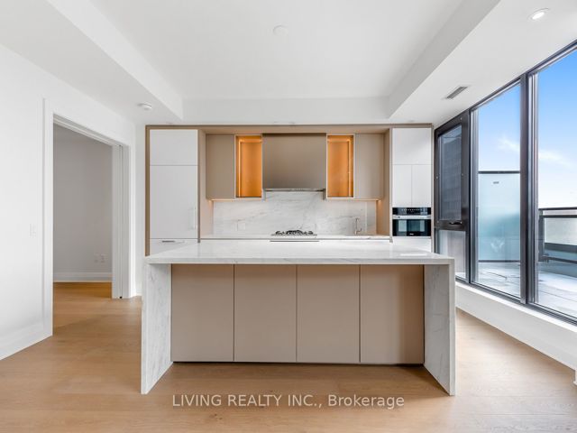 606 - 2 Forest Hill Rd