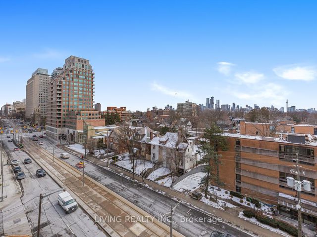 606 - 2 Forest Hill Rd