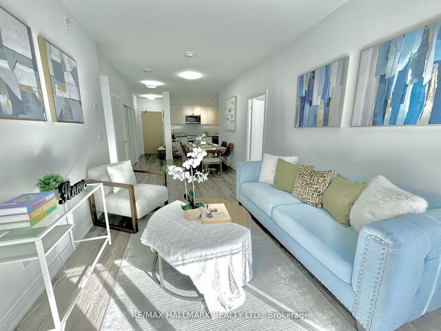 221 - 621 Sheppard Ave E
