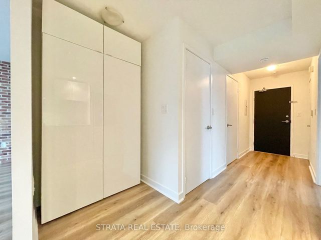 920 - 4K Spadina Ave